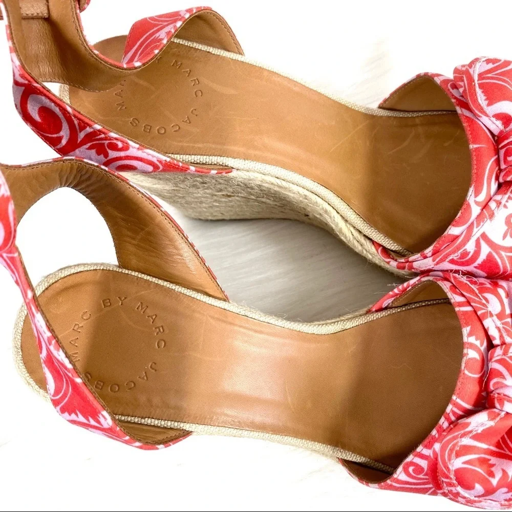 Marc‎ Jacobs Espadrille Sandals Red Floral Size39